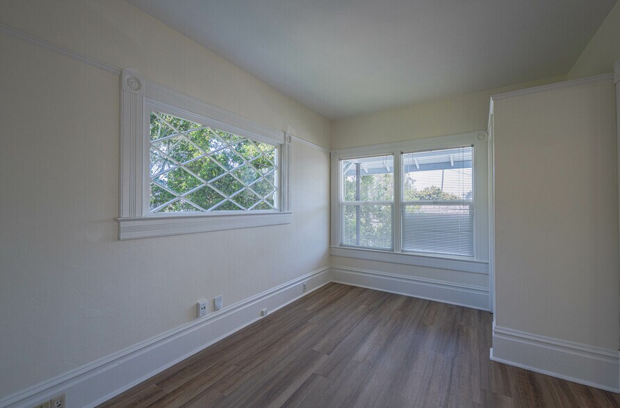 More Photos Of 206 Cypress Ave, Pacific Grove Apartments For Sale