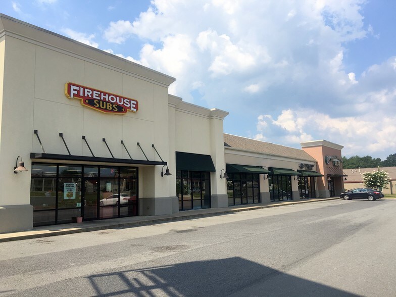 More Photos Of 120-140 John Harden Dr, Jacksonville Unknown For Lease