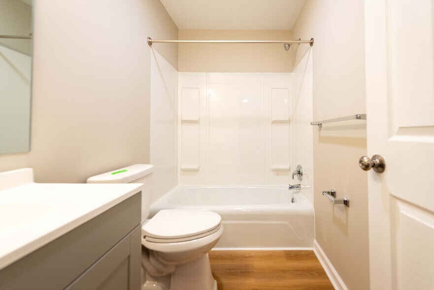 More Photos Of 839 34th St NW, Canton Apartments For Sale