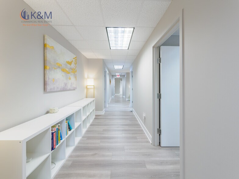 More Photos Of 3930 Walnut St, Fairfax Medical For Sale