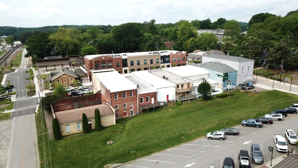 More Photos Of 5504 Main St, Flowery Branch Restaurant For Sale