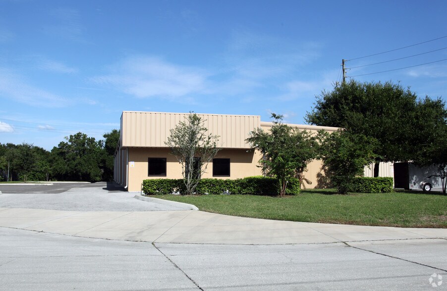 More Photos Of 11715 87th St N, Largo Warehouse For Sale