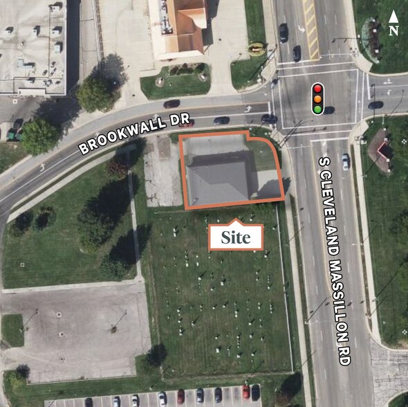 70 S Cleveland Massillon Rd, Akron, OH 44333 Freestanding For Sale