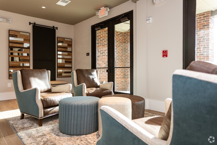 More Photos Of 222 S Main St, Mooresville Apartments For Lease