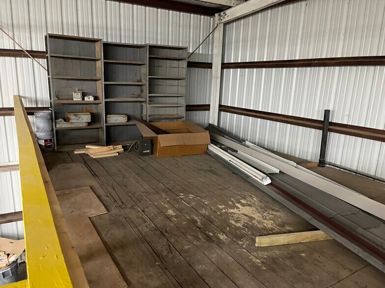 More Photos Of 1222 Frankie St, Houston Warehouse For Sale