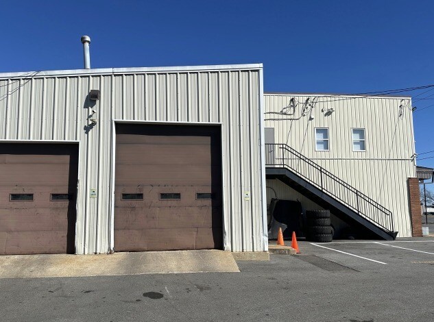 More Photos Of 7216 Ritchie Hwy, Glen Burnie Freestanding For Sale