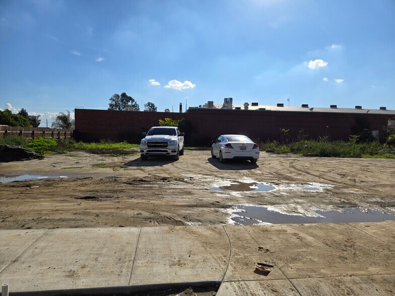 More Photos Of 736 E Holt Blvd, Ontario Land For Sale