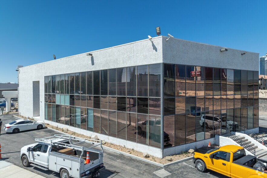 Primary Photo Of 4285 Polaris Ave, Las Vegas Office For Lease