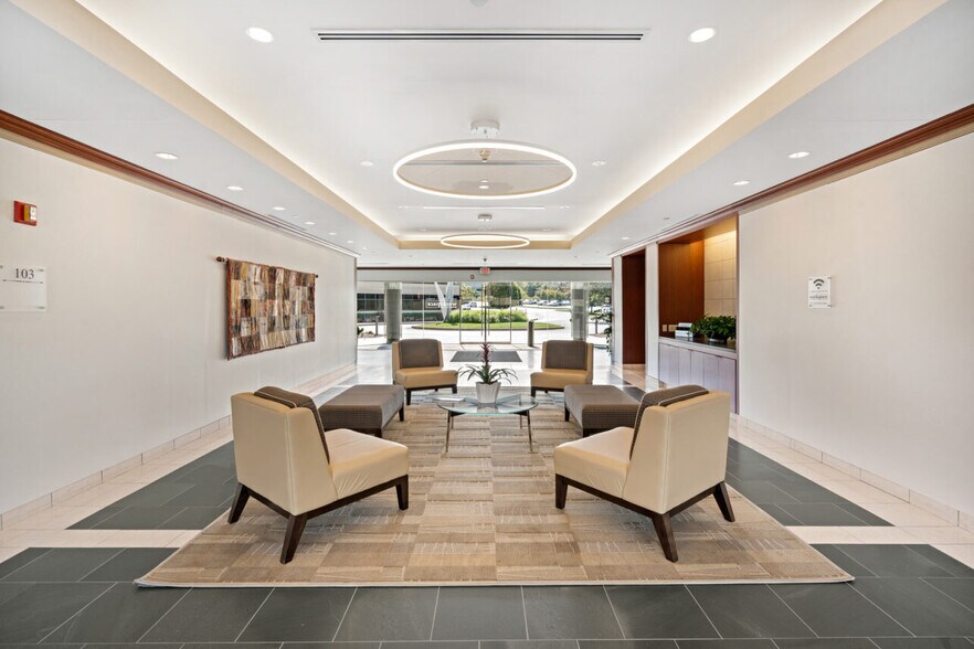 More Photos Of 1400 Liberty Ridge Dr, Wayne Office For Lease