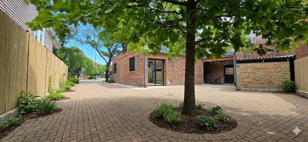More Photos Of 3832 N Lincoln Ave, Chicago Skilled Nursing Facility For Sale