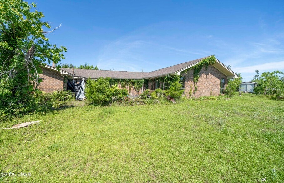 More Photos Of 2515 E 15th St, Panama City Freestanding For Sale