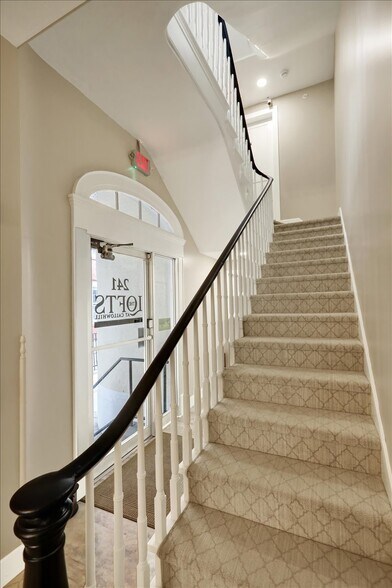 More Photos Of 241 S 5th St, Reading Apartments For Sale