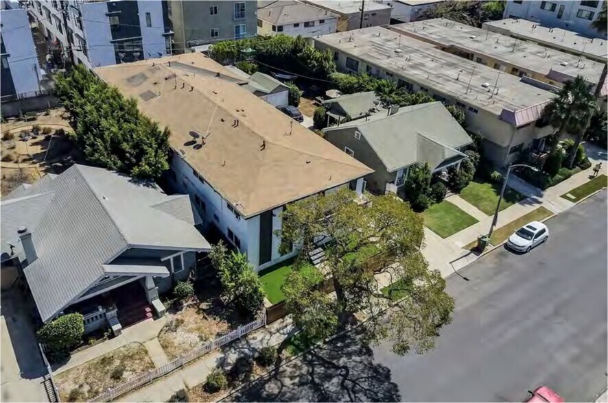 More Photos Of 1026 N Hudson Ave, Los Angeles Apartments For Sale