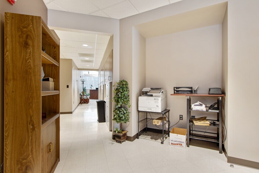 More Photos Of 60 Bryant Woods S, Amherst Medical For Sale