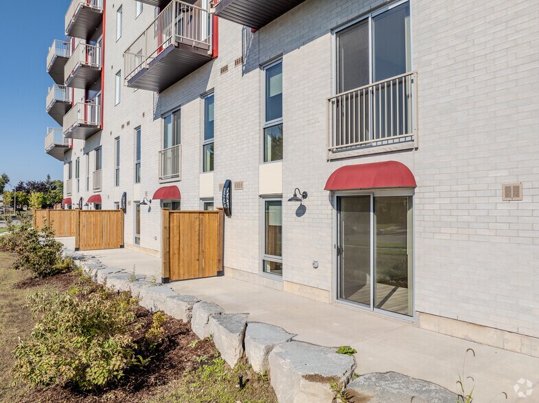 More Photos Of 301 Westmount Rd W, Kitchener Apartments For Lease