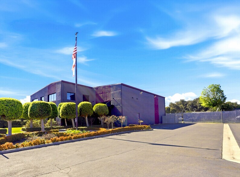 More Photos Of 225 Demeter St, Palo Alto Office Residential For Lease