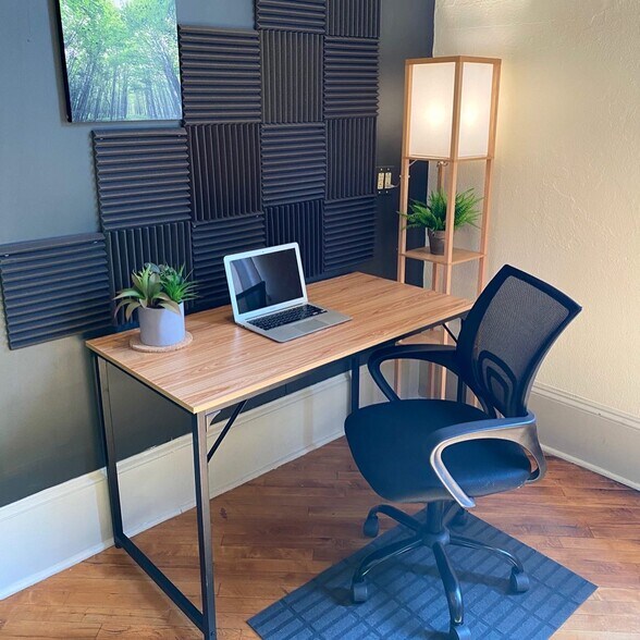 More Photos Of 52-54 E Oakland Ave, Doylestown Loft Creative Space For Lease