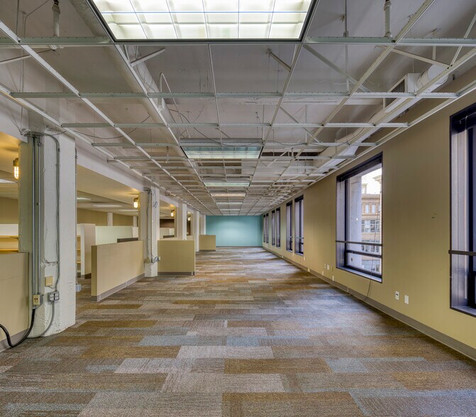 More Photos Of 200-216 Pine St, San Francisco Office For Sale