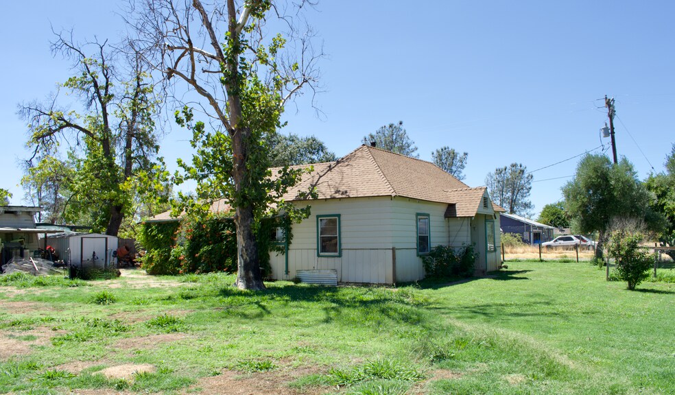 More Photos Of 5243 Poplar Ave, Anderson Apartments For Sale