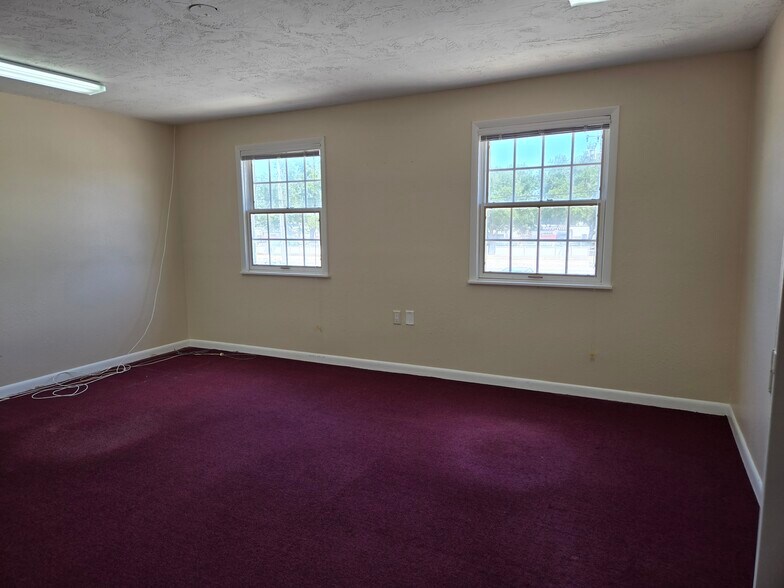 More Photos Of 8726 Old County Road 54, New Port Richey Medical For Sale