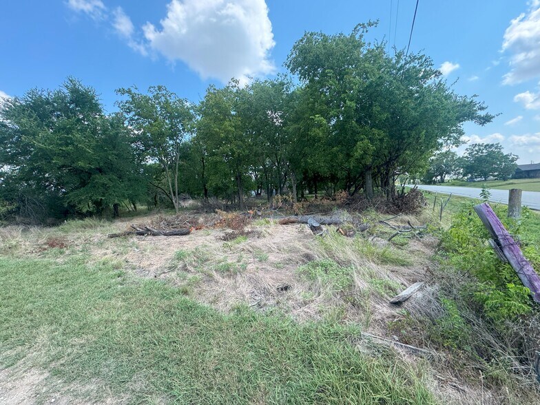 More Photos Of 5928 Fair Rd, Kaufman General Retail For Sale