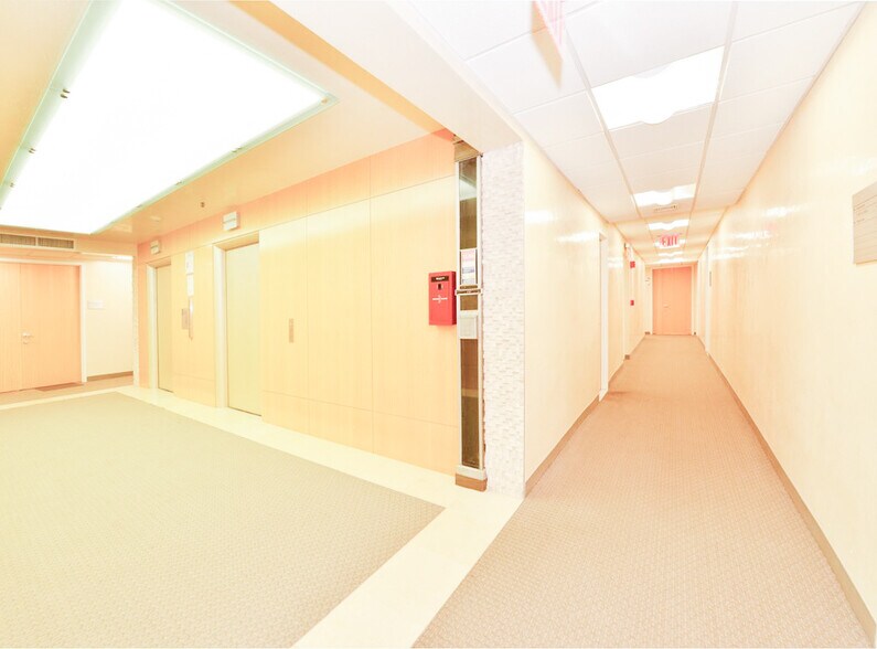 More Photos Of 800 Second Ave, New York Medical For Lease