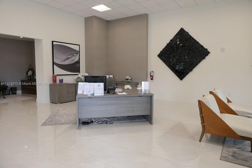 More Photos Of 301 Altara Ave, Coral Gables Apartments For Sale
