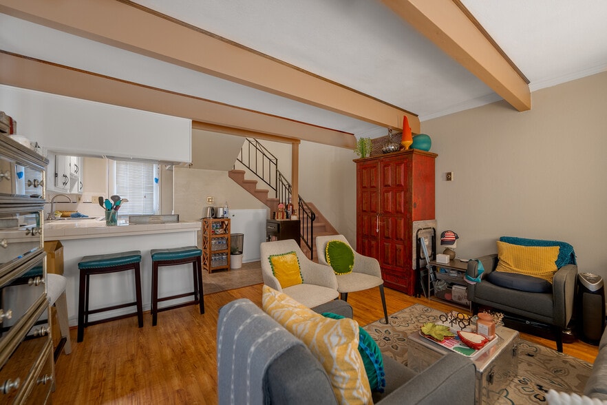 More Photos Of 646 S Grand St, Orange Apartments For Sale