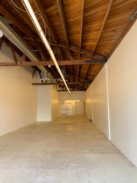 More Photos Of 8404-8408 Beverly Blvd, Los Angeles Storefront For Lease