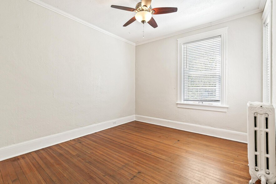 More Photos Of 1400 Detroit St, Denver Apartments For Sale