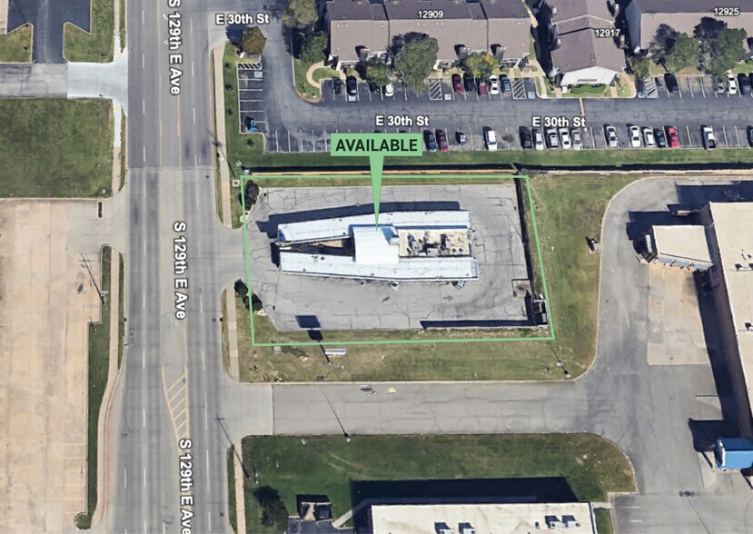Primary Photo Of 3017 S 129th Ave, Tulsa Fast Food For Lease
