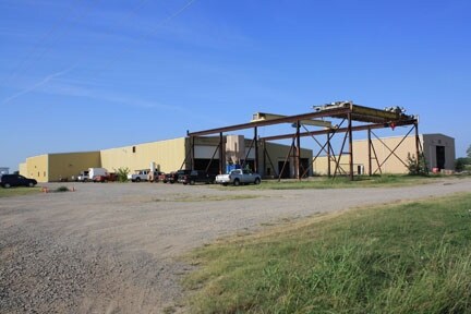 More Photos Of 2101 S East Ave, Cushing Warehouse For Lease