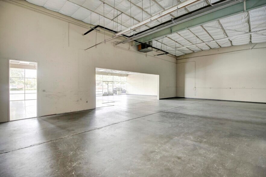 More Photos Of 2265 Sunrise Blvd, Gold River Auto Repair For Lease