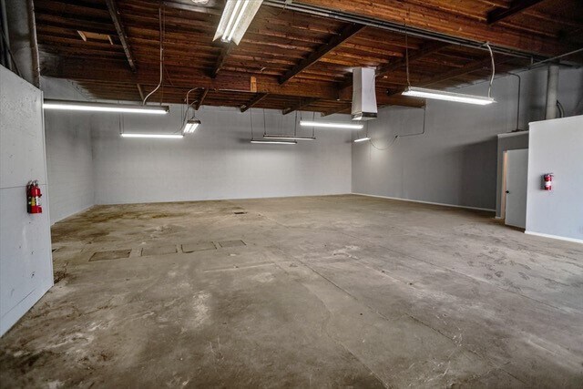 More Photos Of 12455 Branford St, Pacoima Warehouse For Sale