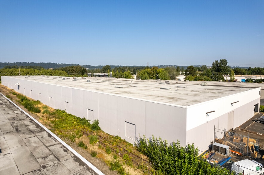 More Photos Of 22441-22477 72nd Ave S, Kent Warehouse For Lease