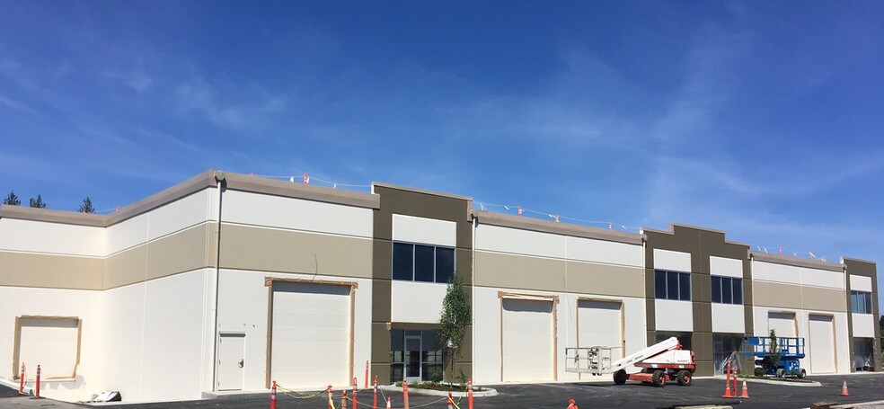 More Photos Of 10007 234th Ave E, Bonney Lake Distribution For Lease