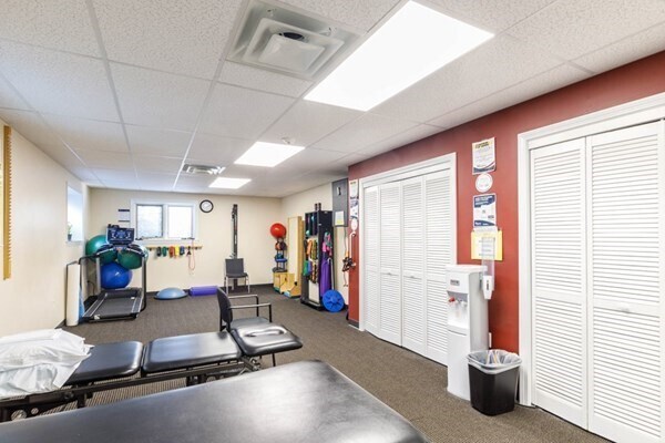 More Photos Of 33 Electric Ave, Fitchburg Medical For Lease