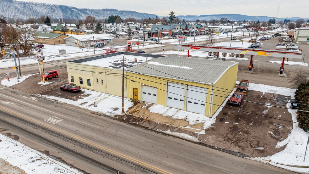 More Photos Of 765 Columbia Blvd, Bloomsburg Auto Repair For Sale