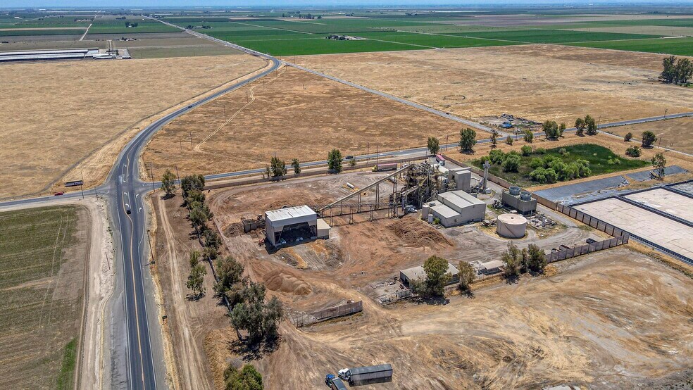 More Photos Of 30 W Sandy Mush Rd, Merced Industrial For Sale