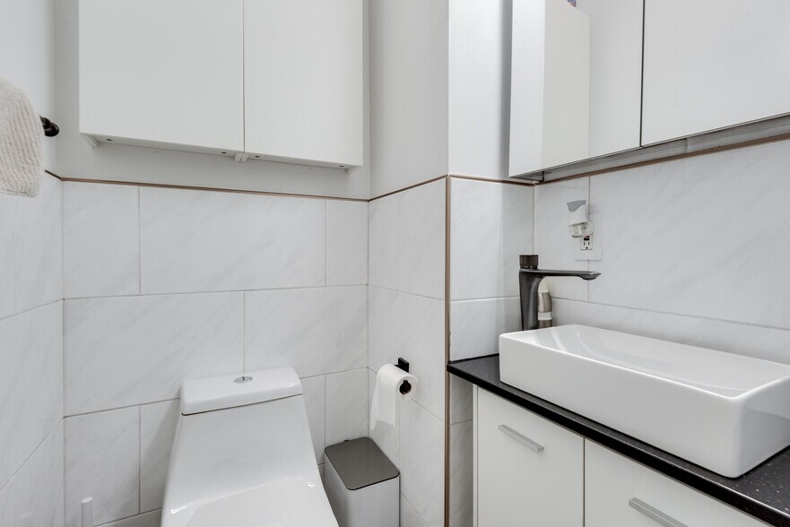 More Photos Of 2020 Bleecker St, Ridgewood Multifamily For Sale