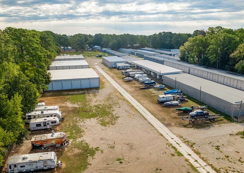 More Photos Of 11620 FM 1960 Rd, Huffman Self Storage For Sale