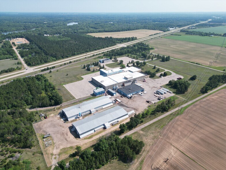 More Photos Of 4930 Hayes Ave, Plover Distribution For Sale