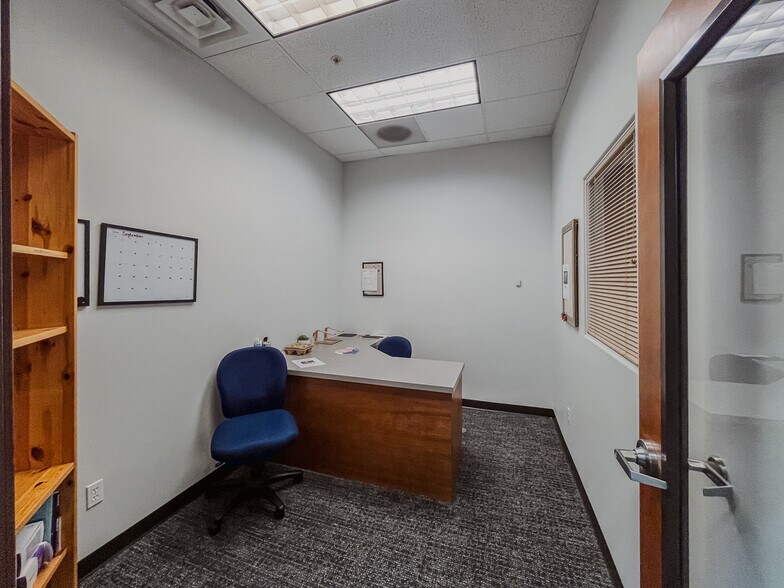 More Photos Of 6825 Burden Blvd, Pasco Medical For Sale