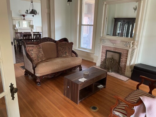 More Photos Of 435 E Walnut St, Springfield Specialty For Sale