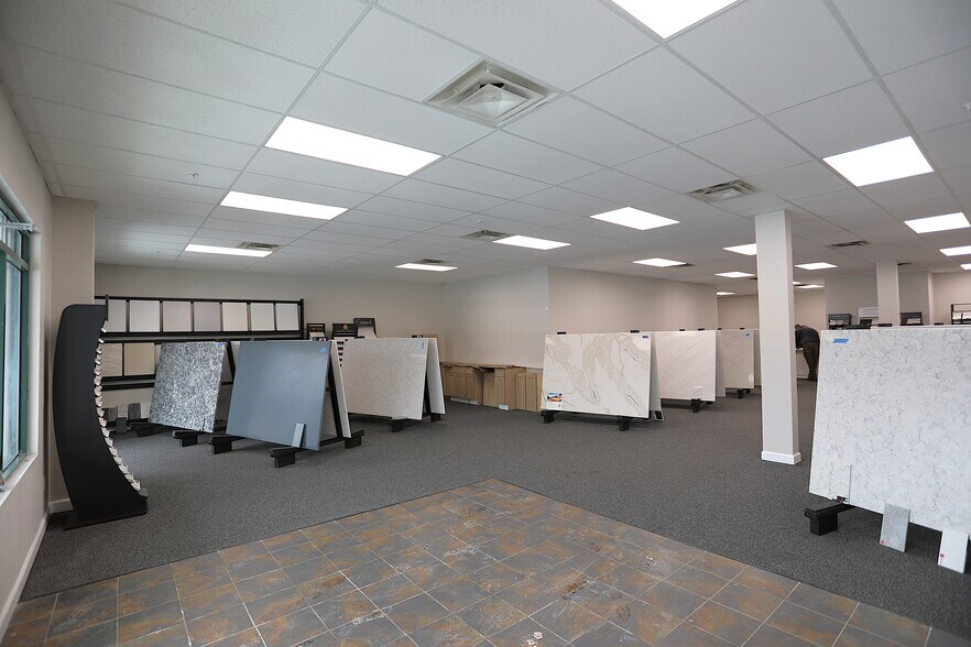More Photos Of 203 Cornerstone Dr, Williston Office For Lease