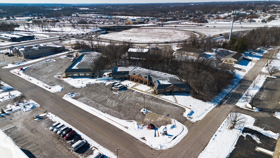 More Photos Of 3730 S Elizabeth St, Independence Medical For Lease