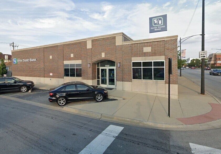 More Photos Of 6422 W Archer Ave, Chicago Bank For Lease