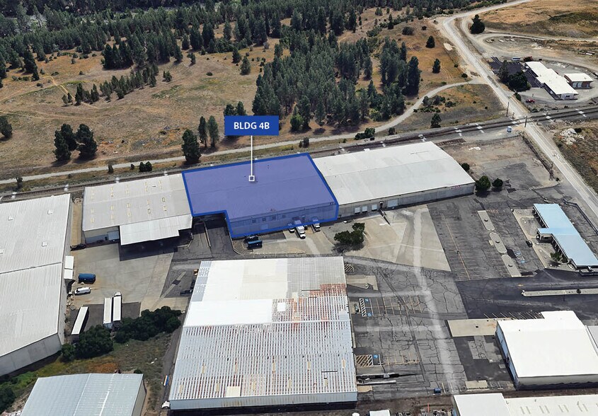 Primary Photo Of 3014 N Flora Rd, Spokane Valley Manufacturing For Lease