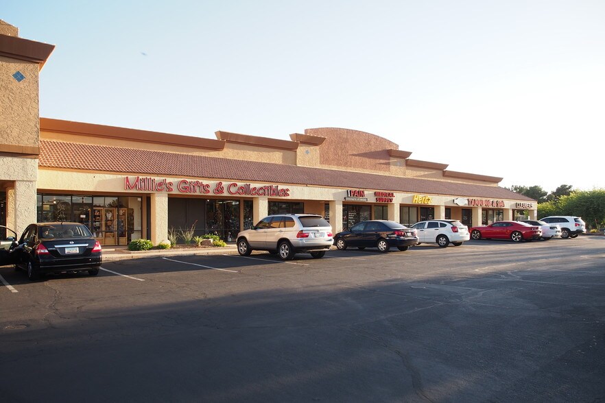 More Photos Of S 51st St @ E Elliott Rd, Phoenix Unknown For Lease