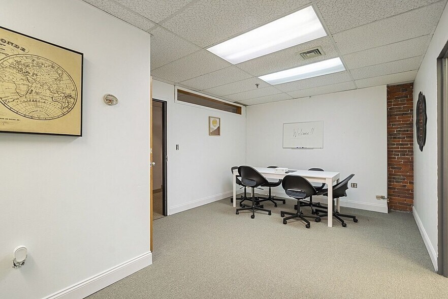 More Photos Of 200 Lincoln St, Boston Loft Creative Space For Sale